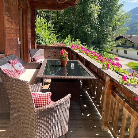 Ferienwohnung Platzhirsch Panorama View Balkon, Gartensauna, Garten, Grillplatz Stumm Bagian luar foto